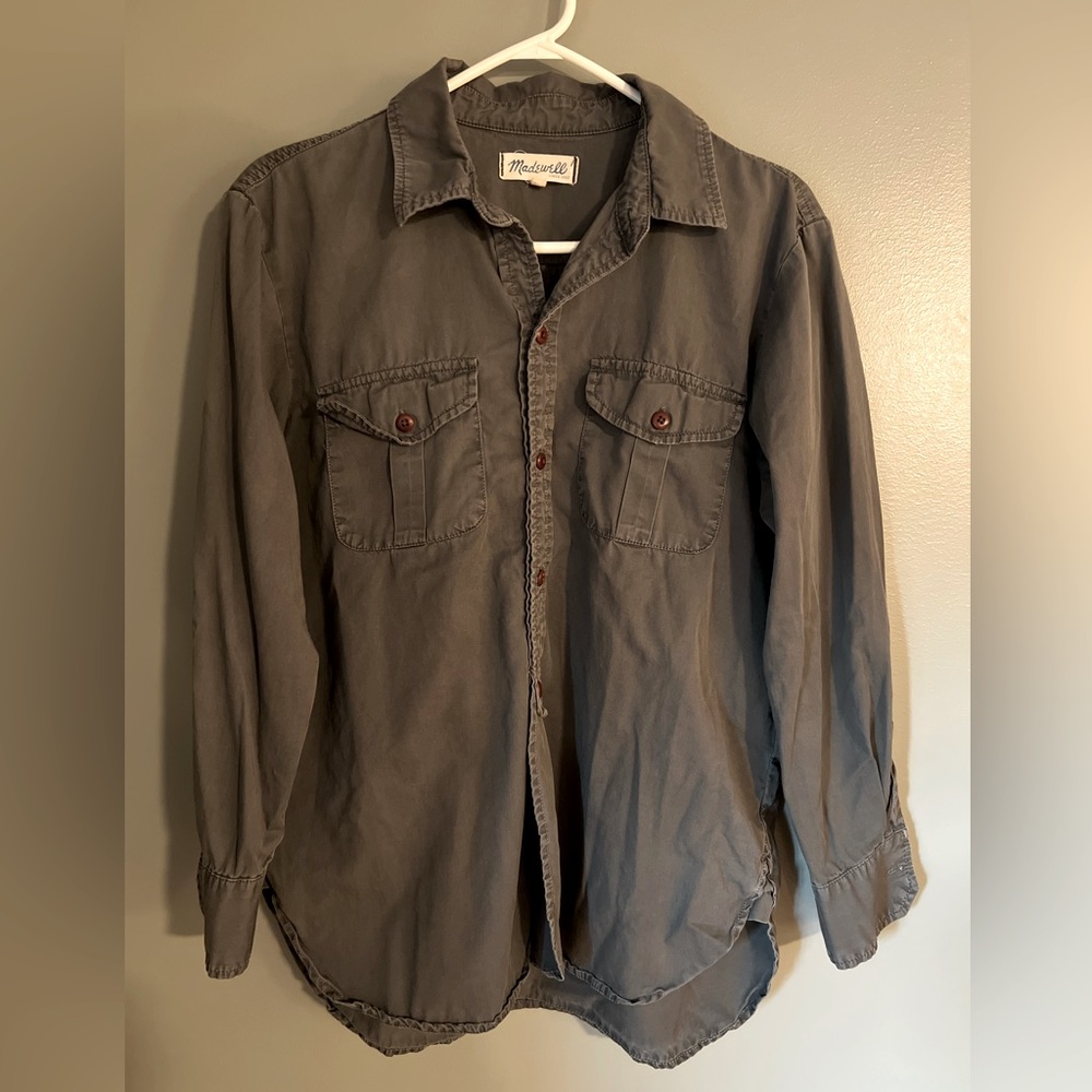 Madewell Charcoal Button Up - size (S)